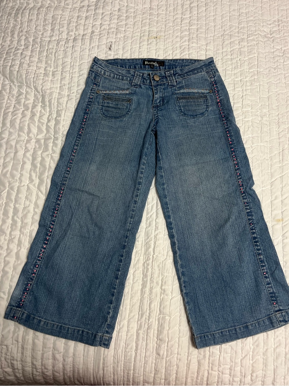 Rewind Blue Cropped Wide-Leg Jeans with Side Bead Detail - Size 3